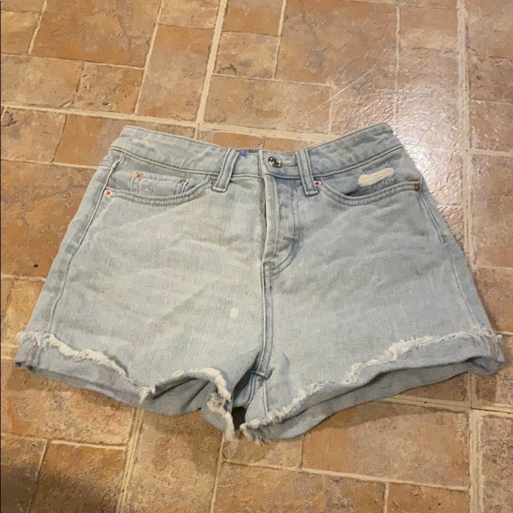 Wild fable high rise shorts size 00!